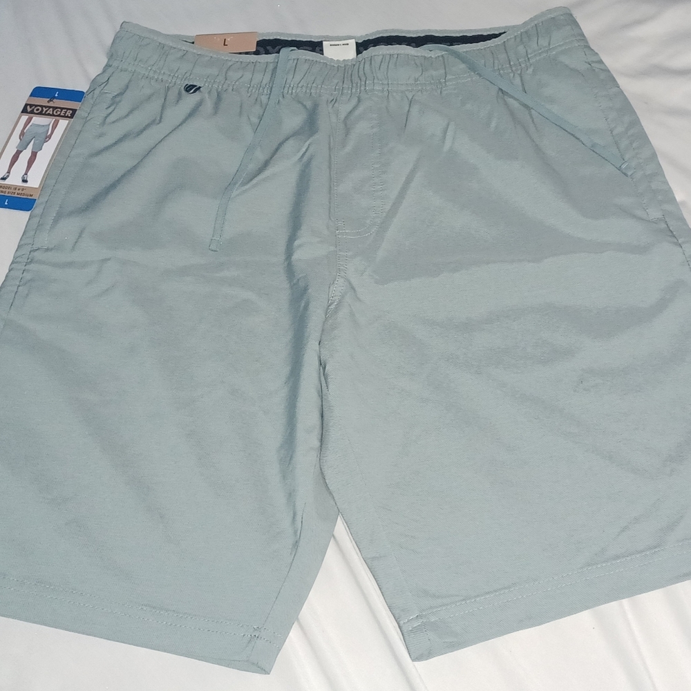 Voyager men's performance short size L color ligth blue
